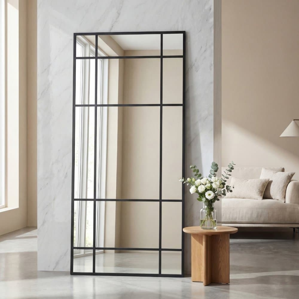 Stor helkroppsspegel | Spröjsad | Svart ram