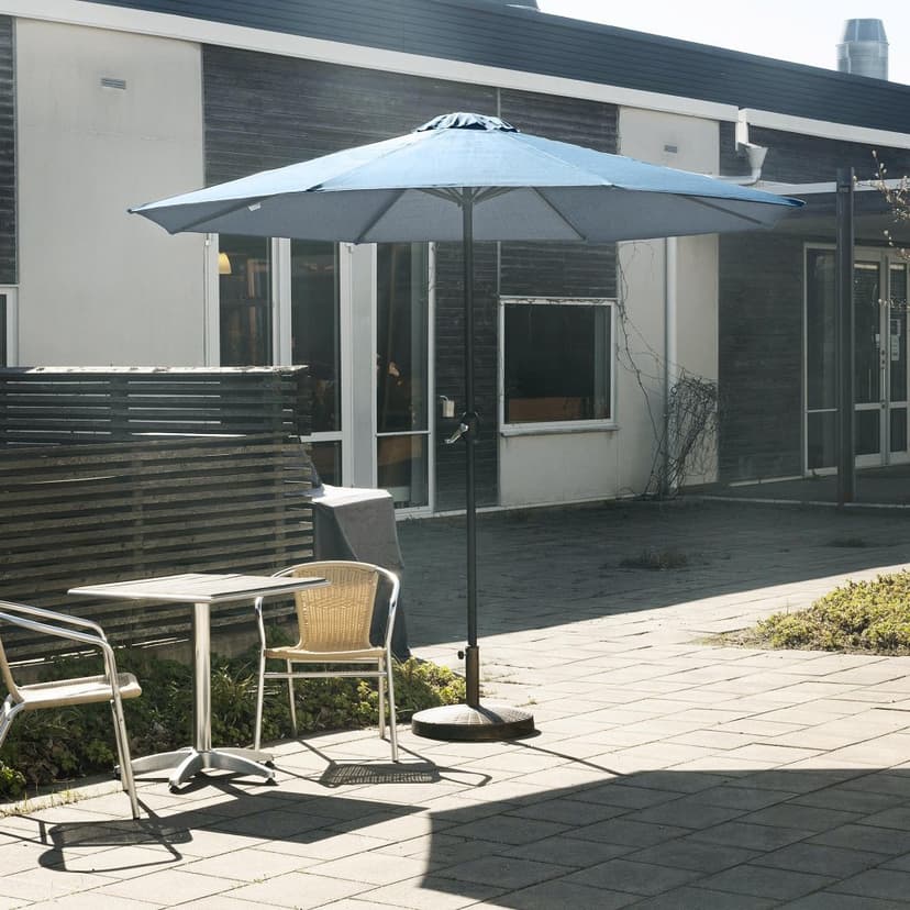 Klassiskt parasoll 3,3m med vev | Inklusive parasollfot | Grå