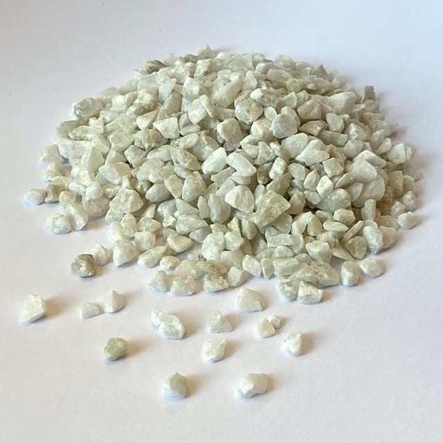 DOLOMITKROSS 25KG 3-5MM GOLV        (40) | Beijerbygg Byggmaterial