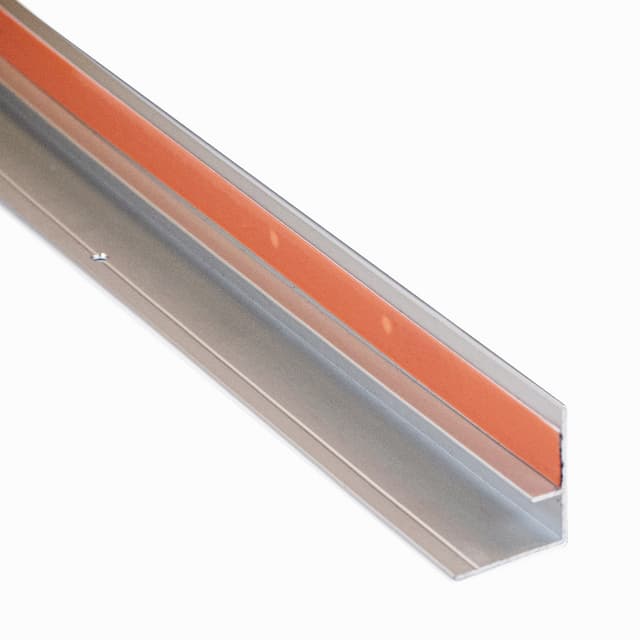 MONTERINGSLIST INVÄNDIG HÖRN DOLD FÖR FOGNING ALU 2400MM | Beijerbygg Byggmaterial