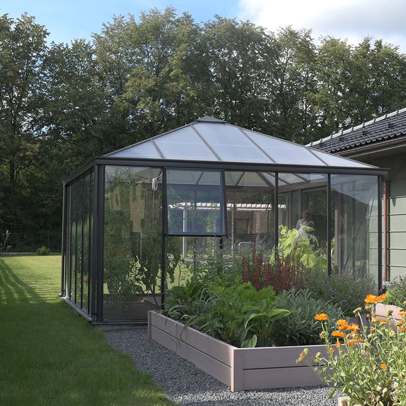 Tetra 9,5 kvm, alu, Fyrkantigt växthus, Stomme i aluminium, 9,6 kvm, 2 ventilationsfönster