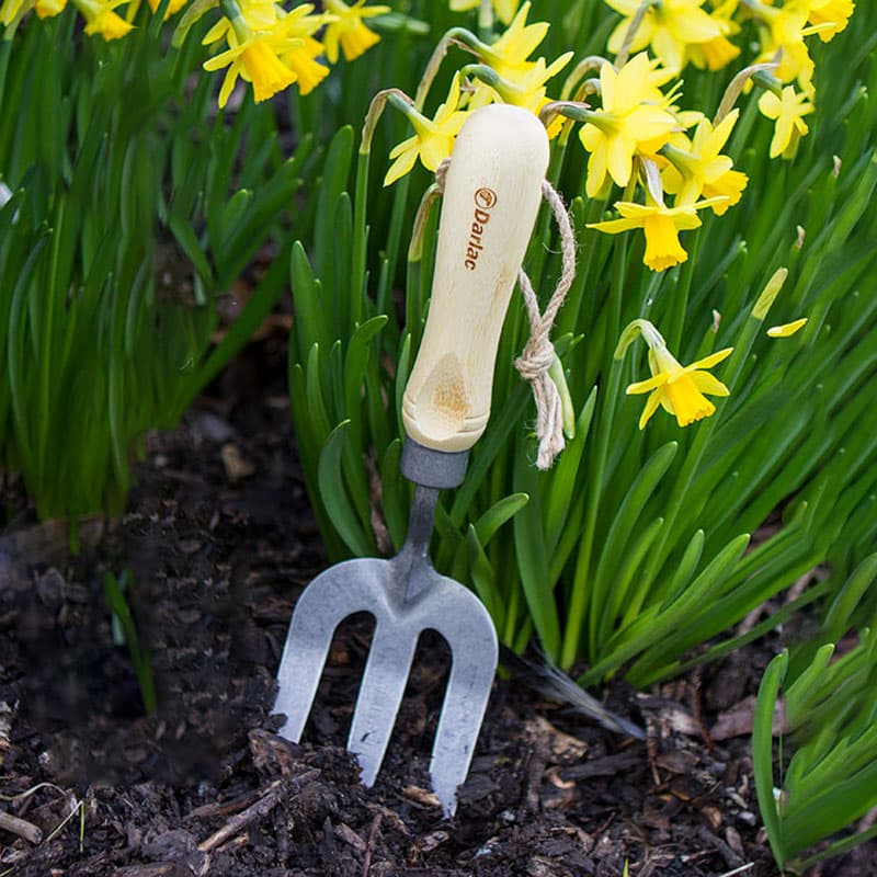 Plantergaffel bambu, lätt bambuhandtag och rostfritt blad med vintagekänsla