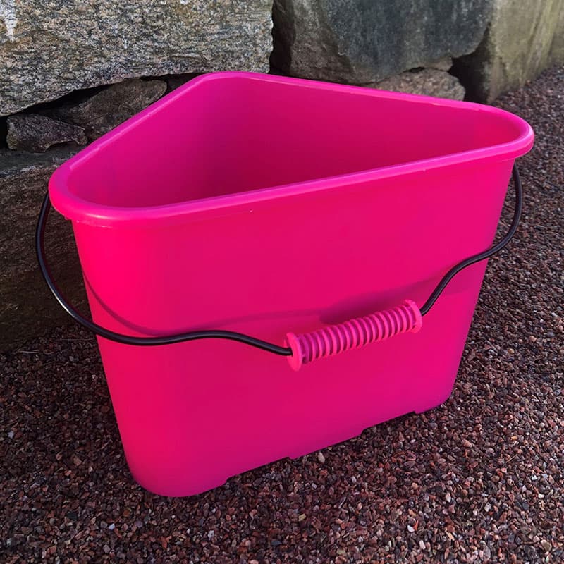 Hink Trican Fashion 17 L cerise, ergonomisk PP-hink 17 l med pip och markeringar