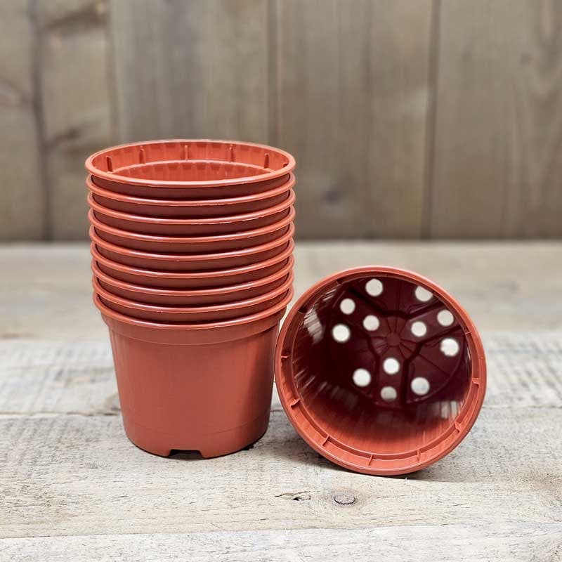 Rund plastkruka 9 cm, terrakotta, återvunnen plast, 10 st, dränerande botten, perfekt för förodling.